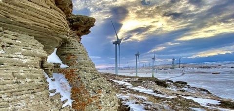 En Norteam&eacute;rica, Enel Green Power cuenta aproximadamente 100 centrales, divididas entre hidroel&eacute;ctricas, e&oacute;licas, solares y geot&eacute;rmicas.
