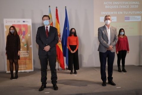 El conseller de Econom&iacute;a avanza que se mantendr&aacute; esta apuesta formativa en 2021 con la convocatoria de 110 becas, siempre que la situaci&oacute;n lo permita.