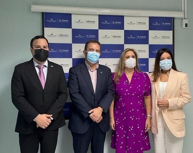 Bernal ha mantenido reuniones con el organismo gubernamental ProPanam&aacute; y con el Ministerio de Comercio e Industria.