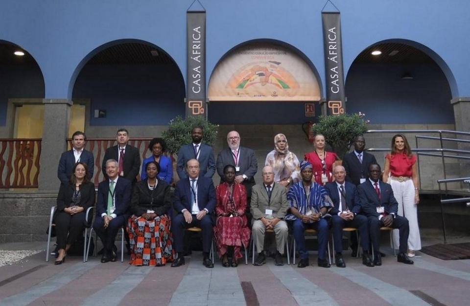 Foto de familia de los participantes en la presentación del Consejo Empresarial España-África en Las Palmas de Gran Canaria Foto de familia de los participantes en la presentación del Consejo Empresarial España-África en Las Palmas de Gran Canaria