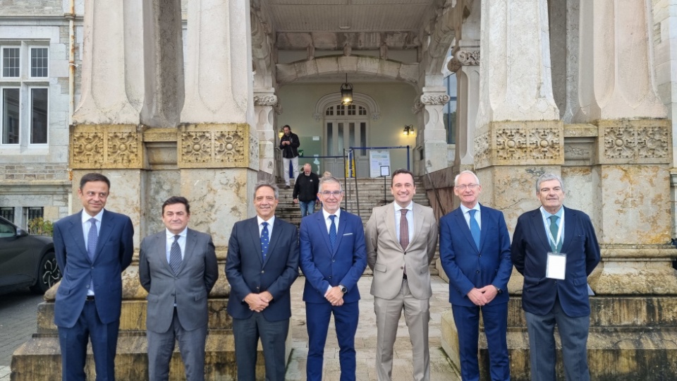 VIII Jornadas de Derecho Portuario y Marítimo, celebradas en el Palacio de La Magdalena. VIII Jornadas de Derecho Portuario y Marítimo, celebradas en el Palacio de La Magdalena.