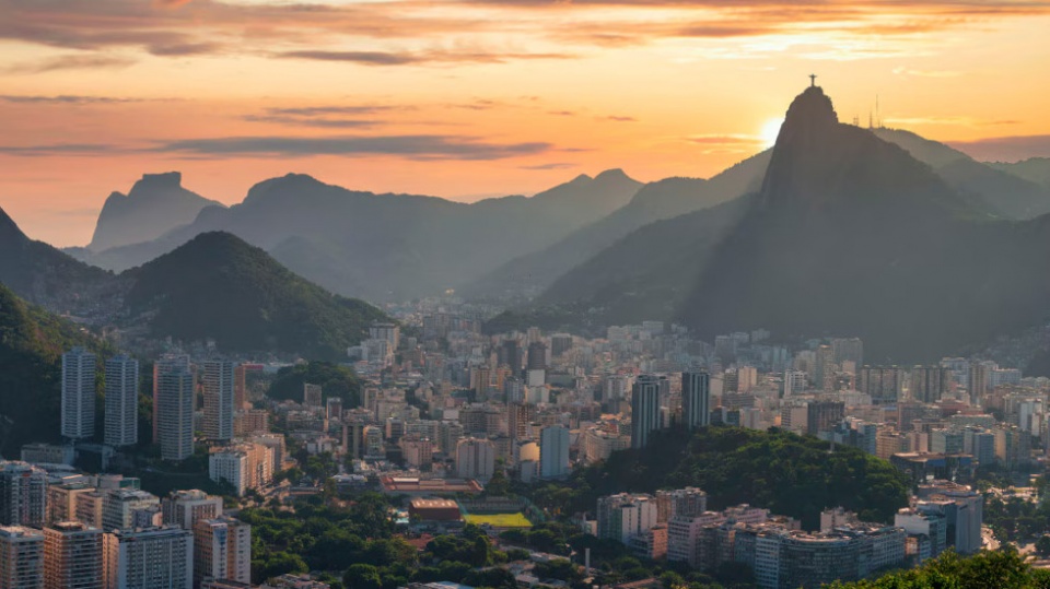 Con un equipo en crecimiento y un enfoque pionero en sostenibilidad, la entidad planea desplegar capacidades locales en 2025 para atender a m&aacute;s de 250 compa&ntilde;&iacute;as clave en Brasil.