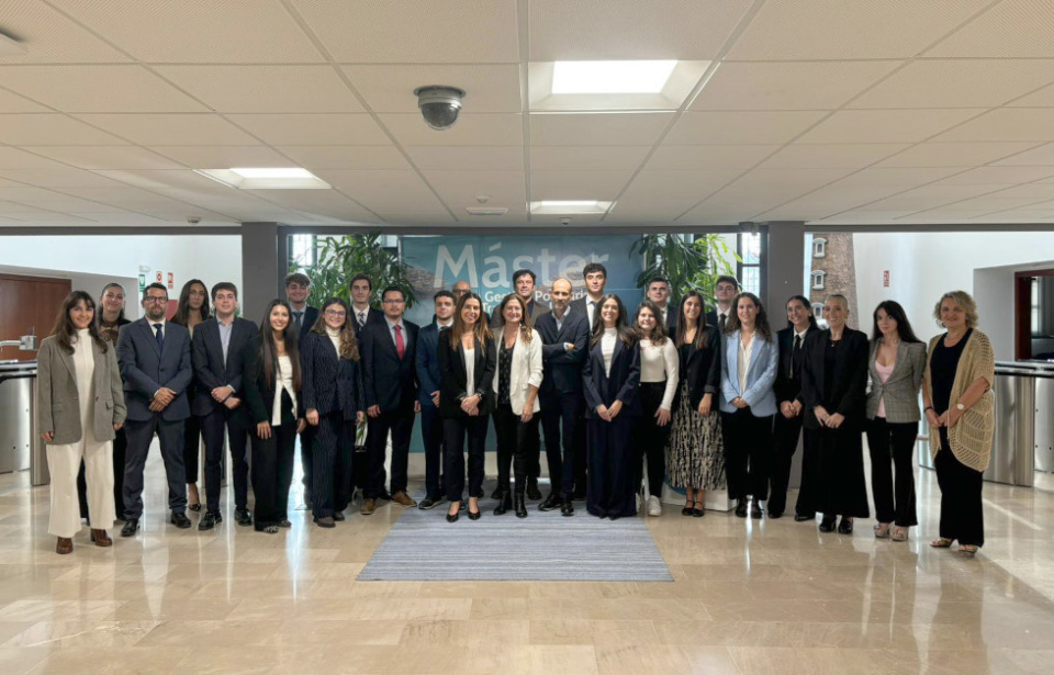 M&aacute;ster en Gesti&oacute;n Portuaria y Transporte Intermodal de Valenciaport.