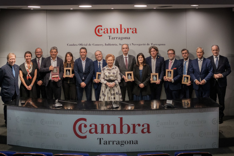 La ceremonia de entrega del Premio. La ceremonia de entrega del Premio.