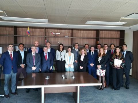 La delegación empresarial desplazada a Colombia. La delegación empresarial desplazada a Colombia.