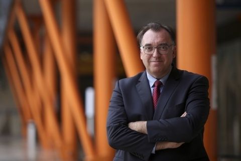 Arturo Bernal.