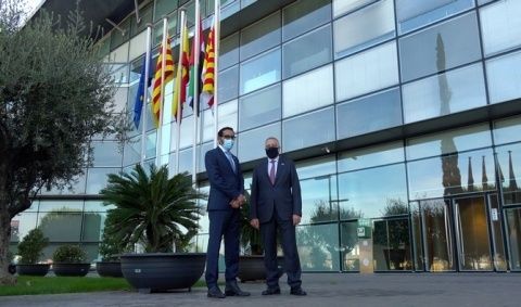 La visita de Majid Alfalasi, c&oacute;nsul general de los Emiratos &Aacute;rabes Unidos en Barcelona.