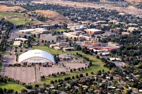 Campus Universidad Idaho.