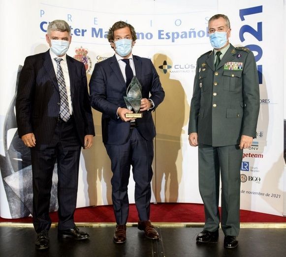 Alejandro Zorzo, Director de la Divisi&oacute;n de Marina y Puertos de ABB recogi&oacute; el premio en El Casino de Madrid.