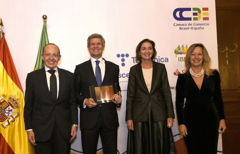 Recepci&oacute;n del Premio al Empresario del a&ntilde;o por parte de Francisco J. Riberas, presidente de Gestamp.