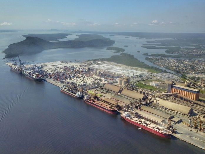 Puerto de Paranagu&aacute;.