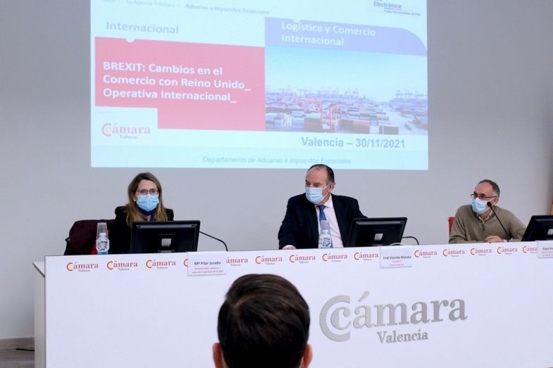 Cerca de un centenar de empresas asistieron a la Jornada.