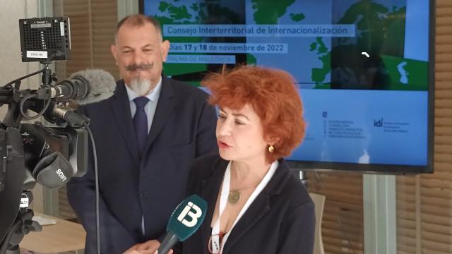 María Peña en el CII con Manuel Porras. María Peña en el CII con Manuel Porras.