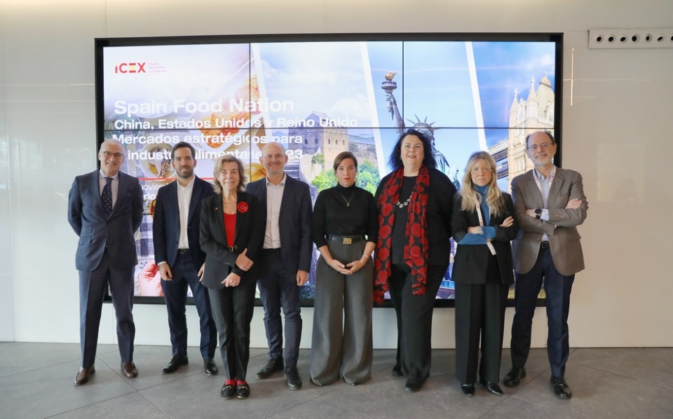 Foto de familia de la jornada &ldquo;Spain Food Nation: China, EEUU y Reino Unido, mercados estrat&eacute;gicos para la industria alimentaria&rdquo;