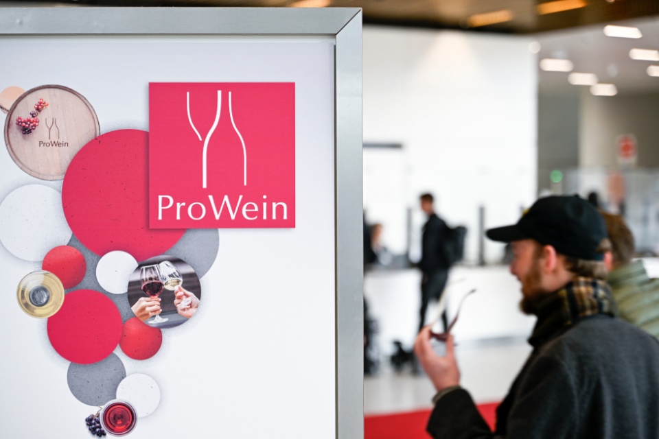 ProWein es reconocida por atraer a un público exclusivamente profesional. ProWein es reconocida por atraer a un público exclusivamente profesional.