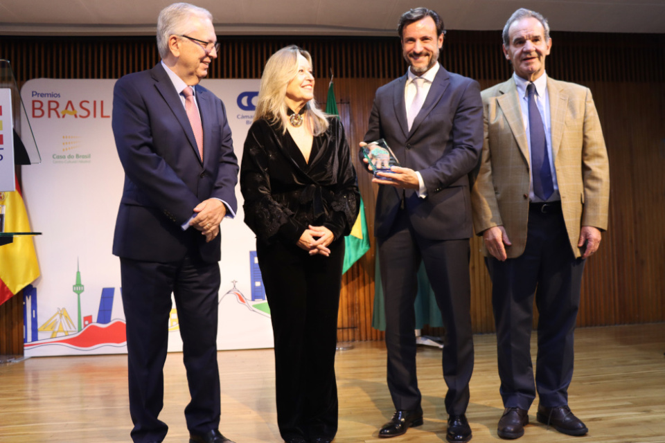Emilio Izquierdo, CEO de Maraey ha sido galardonado como empresario del a&ntilde;o 2025.