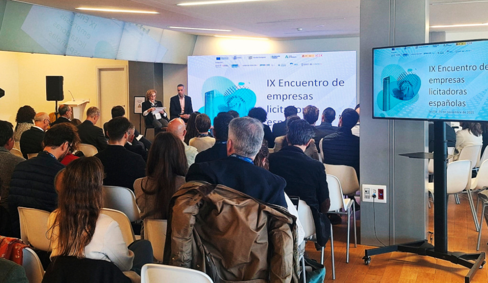 "IX Encuentro de Empresas Licitadoras de España". "IX Encuentro de Empresas Licitadoras de España".