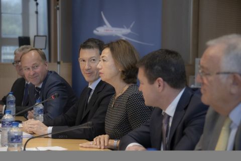 La firma del acuerdo para la ampliaci&oacute;n de su "joint venture".