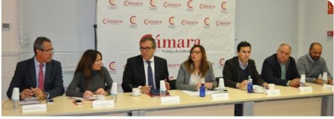 La reuni&oacute;n ha congregado a representantes empresariales e institucionales de la comarca.