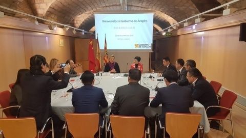 La delegaci&oacute;n china ha aprovechado su visita para presentar a la consejera el proyecto Imported Commodities Mall.