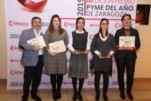 Jes&uacute;s Fern&aacute;ndez (Foticos), Isabel Mozota (Joarjo), Raquel Monta&ntilde;&eacute;s (IDE), Beatriz Monta&ntilde;&eacute;s (IDE) y Ruth L&aacute;zaro (Taisi).