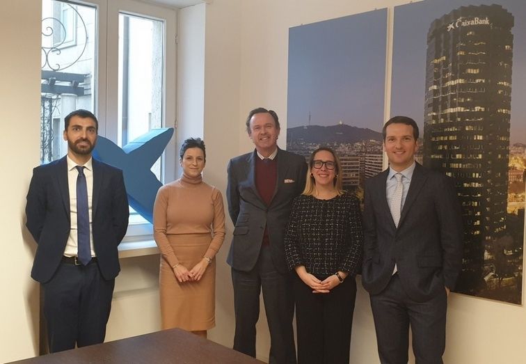 De izquierda a derecha: Gonzalo G&oacute;mez, Ana Garc&iacute;a, Carlos de Parias, Claudina Farr&eacute; y Miguel Guti&eacute;rrez.