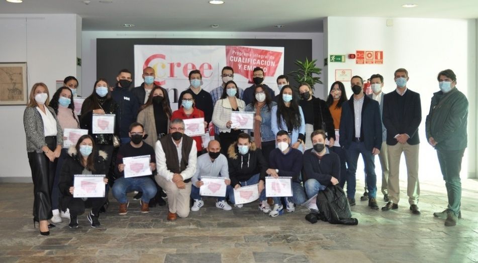Estos j&oacute;venes formados son beneficiarios del Programa Integral de Cualificaci&oacute;n y Empleo (PICE).