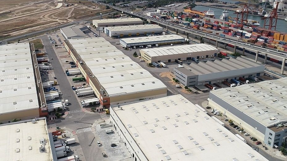Fotograf&iacute;a a&eacute;rea de la actual Zona de Actividades Log&iacute;sticas del Puerto de Sevilla.