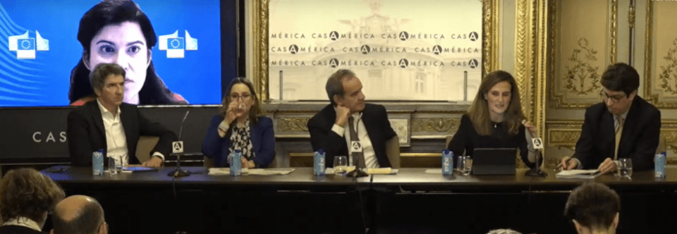 La presidenta de CEOE Internacional, Marta Blanco, en la presentaci&oacute;n del informe de la OCDE sobre Am&eacute;rica Latina.
