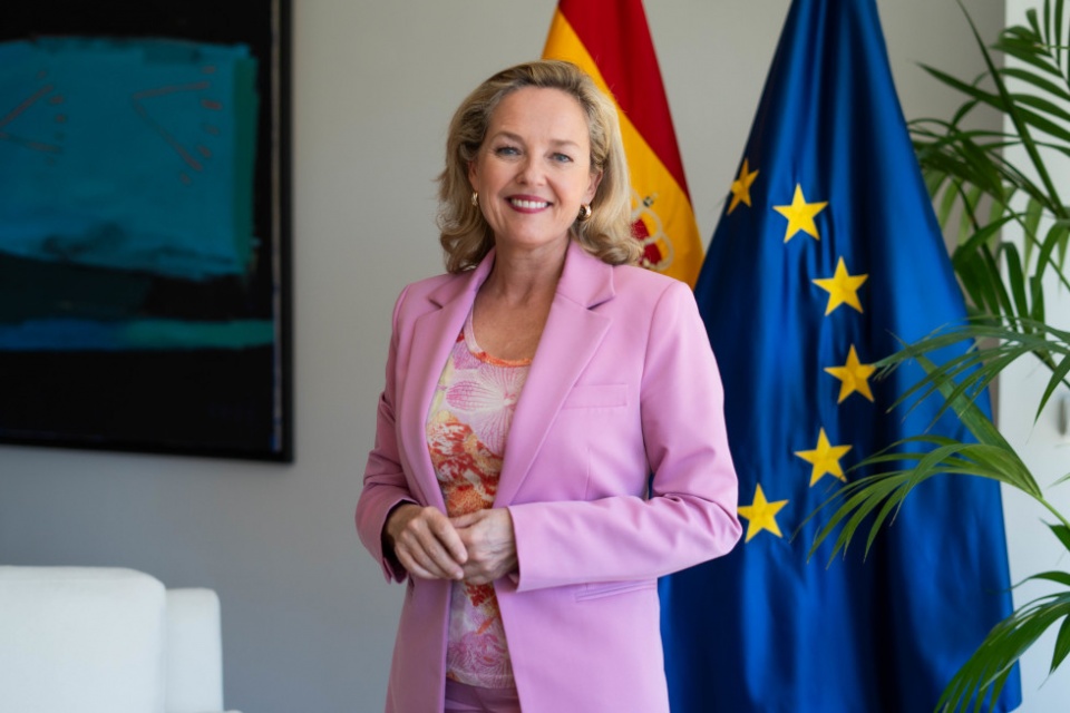 Nadia Calvi&ntilde;o se convertir&aacute; en la primera mujer presidenta del BEI. Desde su fundaci&oacute;n en 1958, el BEI ha contado con 7 presidentes, todos hombres y ninguno espa&ntilde;ol.