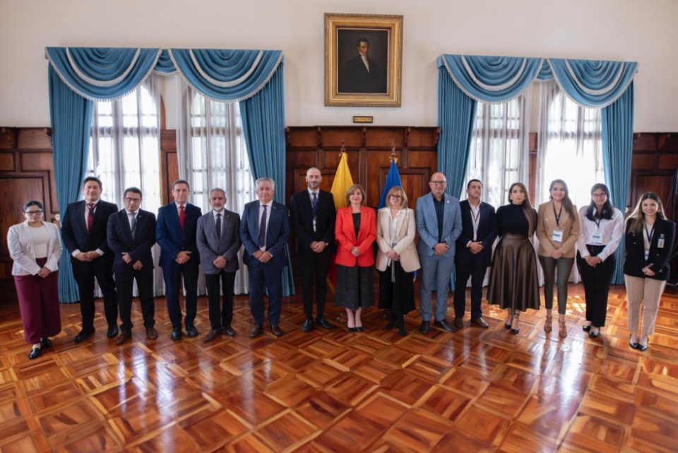 &copy;Ministerio de Relaciones Exteriores y Movilidad Humana, Ecuador