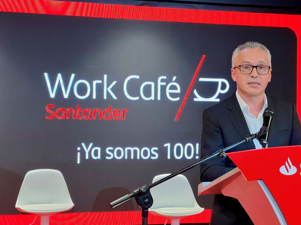 Inauguración de Work Café número 100. Inauguración de Work Café número 100.